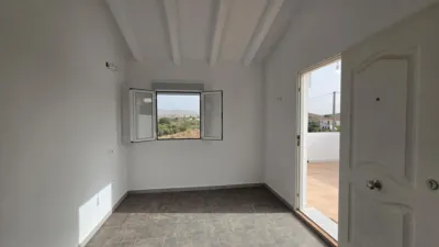 Rustic house in La Hoya photo 9
