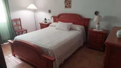 Chalet in Pinar de los Guisos photo 11