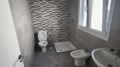 Duplex in Centre photo 14