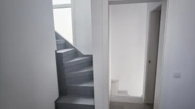 Duplex in Centre photo 6