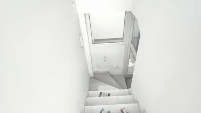 Duplex in Centre photo 3