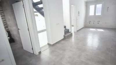 Duplex in Centre photo 7