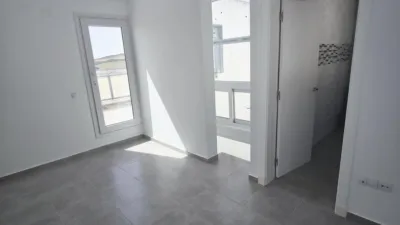 Duplex in Centre photo 13