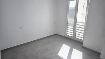 Duplex in Centre photo 10