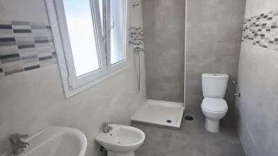 Duplex in Centre photo 11