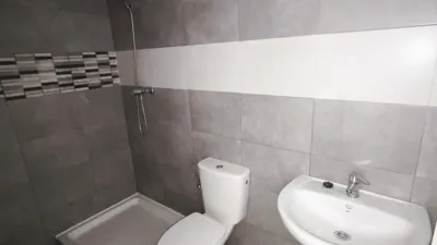 Duplex in Centre photo 10