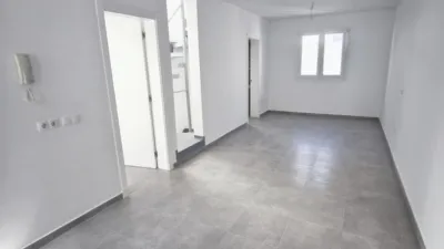 Duplex in Centre photo 9