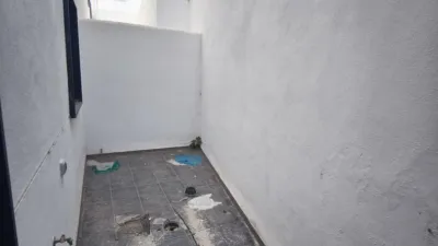 Duplex in Centre photo 8