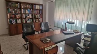 Apartment in Town Centre photo 10