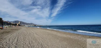Chalet in the 2nd Line of Puerto Deportivo Beach photo 2