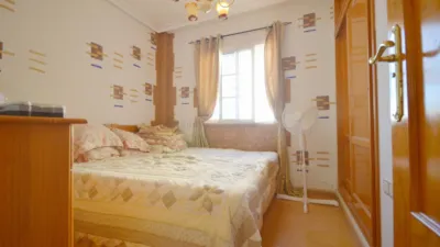 Pis – Orihuela, Urbanización Lomas de Cabo Roig, Dehesa de Campoamor - Més