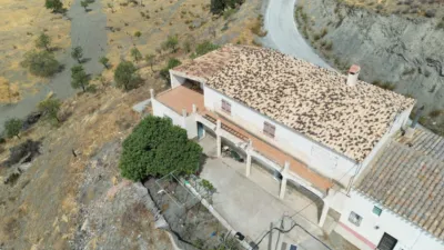 House in A 15 Minutes from H Overa photo 9