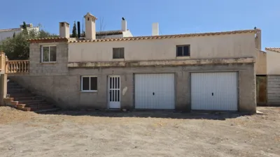 Rustic House in the Outskirts photo 9