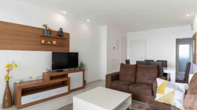 Pis – Torrevieja, Urbanización Rocío del Mar, Urbanización Punta Prima - Més