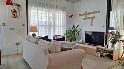 Chalet en calle Escritora Frasquita Larrea photo 9
