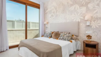 Chalet on Avenida Ciudad de Barcelona photo 39