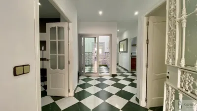 House in the Centre photo 4