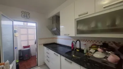 Duplex on Calle de Miguel Rueda photo 12