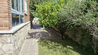 Chalet on Carrer de les Guilleries photo 3