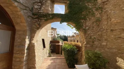 Rustic finca on Can Sagrera Street photo 37