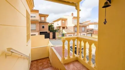House on Ramal de Lenchin Street photo 4