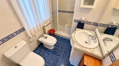 Apartment on Paseo de La Grua photo 16