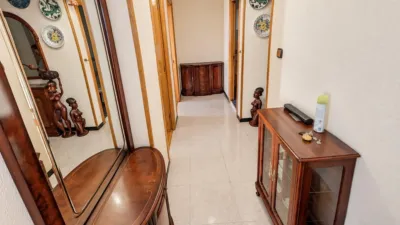 Apartment on Paseo de La Grua photo 12