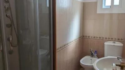 Apartment on Calle del Ceramista Ros photo 14