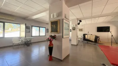 Local comercial en venta en Avenida de la Almadrava - Vista 6