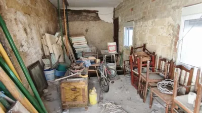 House in Centre photo 12
