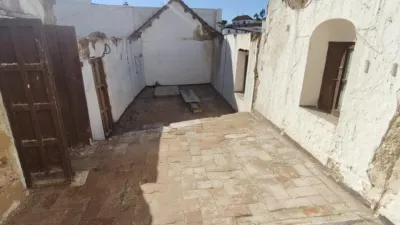 House in Centre photo 6