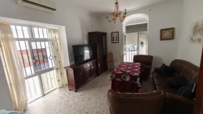 House in the Centre photo 17