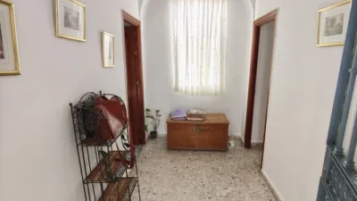 House in the Centre photo 31