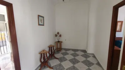 House in the Centre photo 33