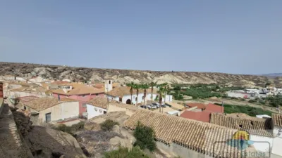 House in the Centre photo 19