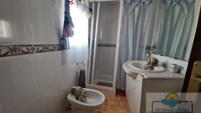 House in the Centre photo 3