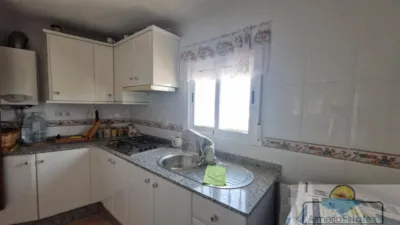 House in the Centre photo 5