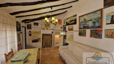 House in the Centre photo 7