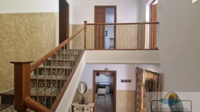 House in El Pueblo photo 12
