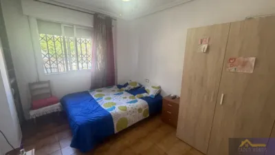 Apartment on Pedro García Villalba Street, 1 photo 27
