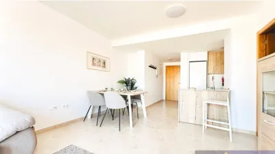 Apartamento en venta en Calle Pelenes, 10, Jerónimo y Avilses (Distrito Campo de Murcia. Murcia Capital) de 67.000 €
