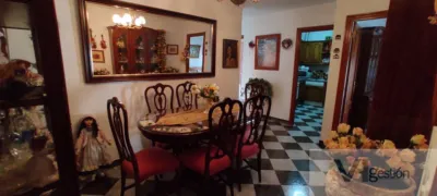 House in - Close to the Centre photo 5