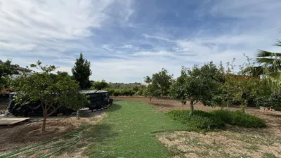 Rustic finca in Colmenillas