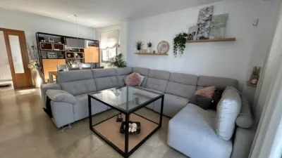 Semi-detached house on Calle Julian Atalaya photo 16