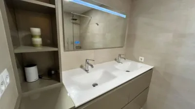 Semi-detached house on Calle Julian Atalaya photo 32