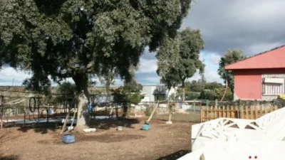 House in the Outskirts photo 33