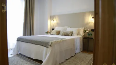 Piso en alquiler en Calle Plaza Mayor, Centro (Torrelavega) de 1.100 €<span>/mes</span>