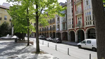 Piso en alquiler en Calle Plaza Mayor, Centro (Torrelavega) de 1.100 €<span>/mes</span>
