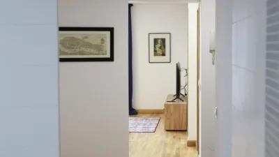 Piso en alquiler en Calle Plaza Mayor, Centro (Torrelavega) de 1.100 €<span>/mes</span>