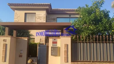 Chalet in La Carlota photo 3
